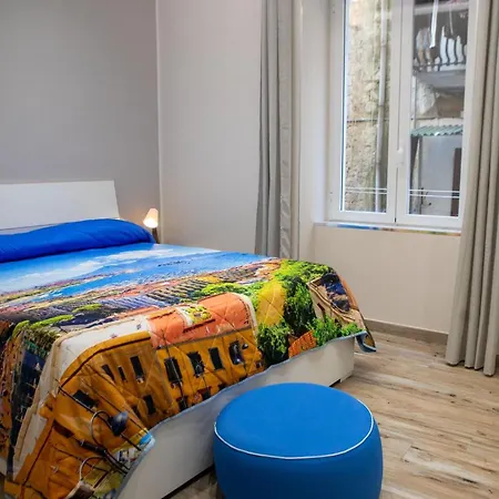 House Carme Apartament Neapol